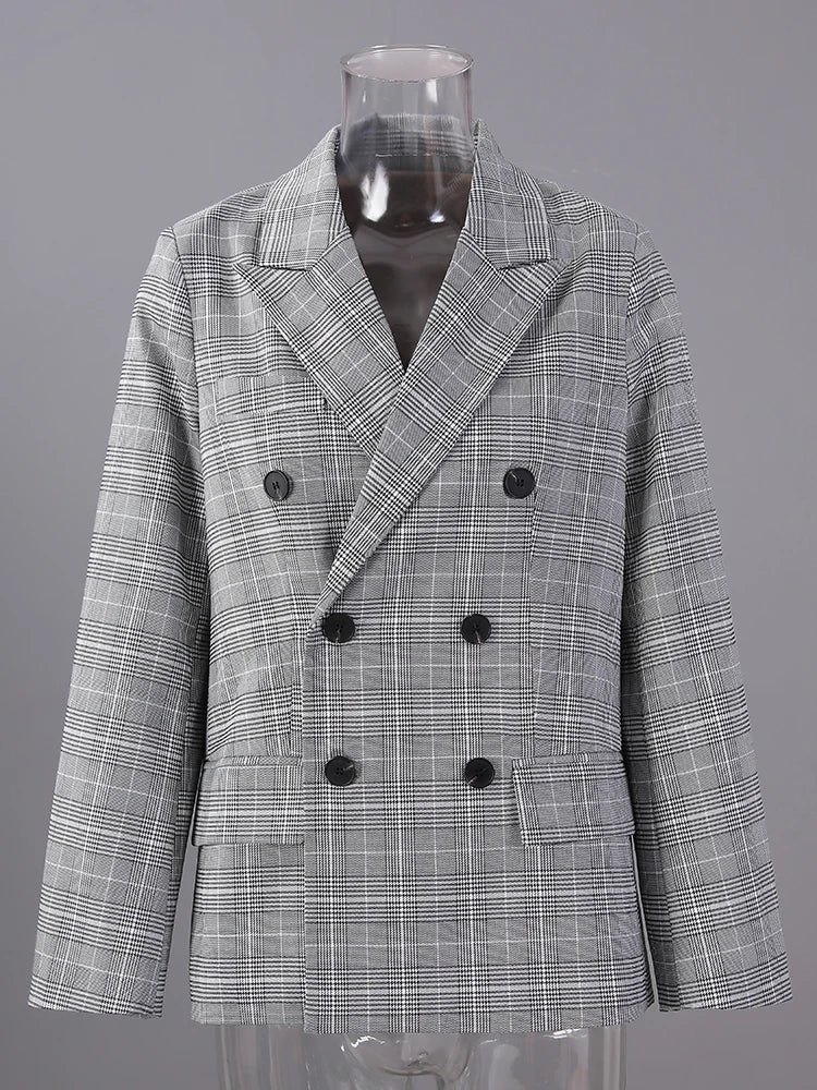 بليزر أنيق للنساء