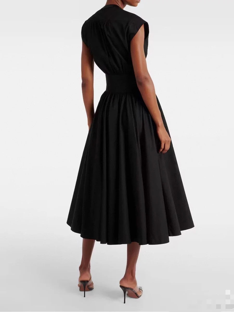 Black Sleeveless Dress
